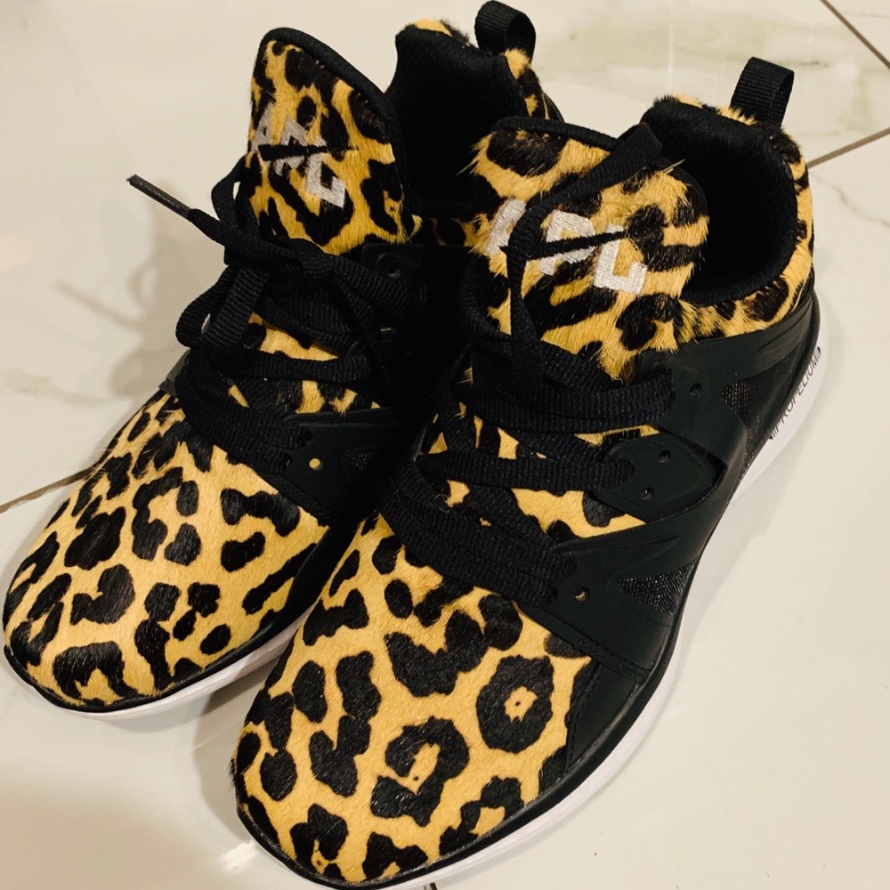 Apl leopard